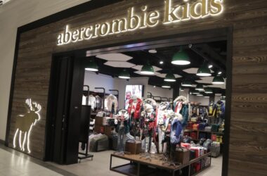 Authentic American Kids: Abercrombie Kids children's clothing brand